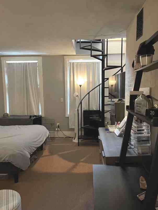 512 Beacon St #1R - Photo 4 of 15