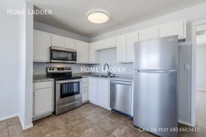 featured image of 440 E Florence Heights Dr