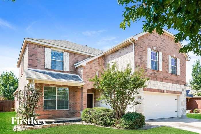 4536 Indian Rock Dr - Photo 2 of 16