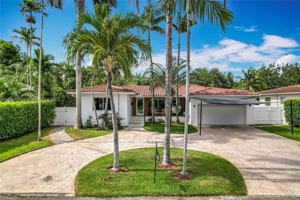 featured image of 1080 Ne 104th St