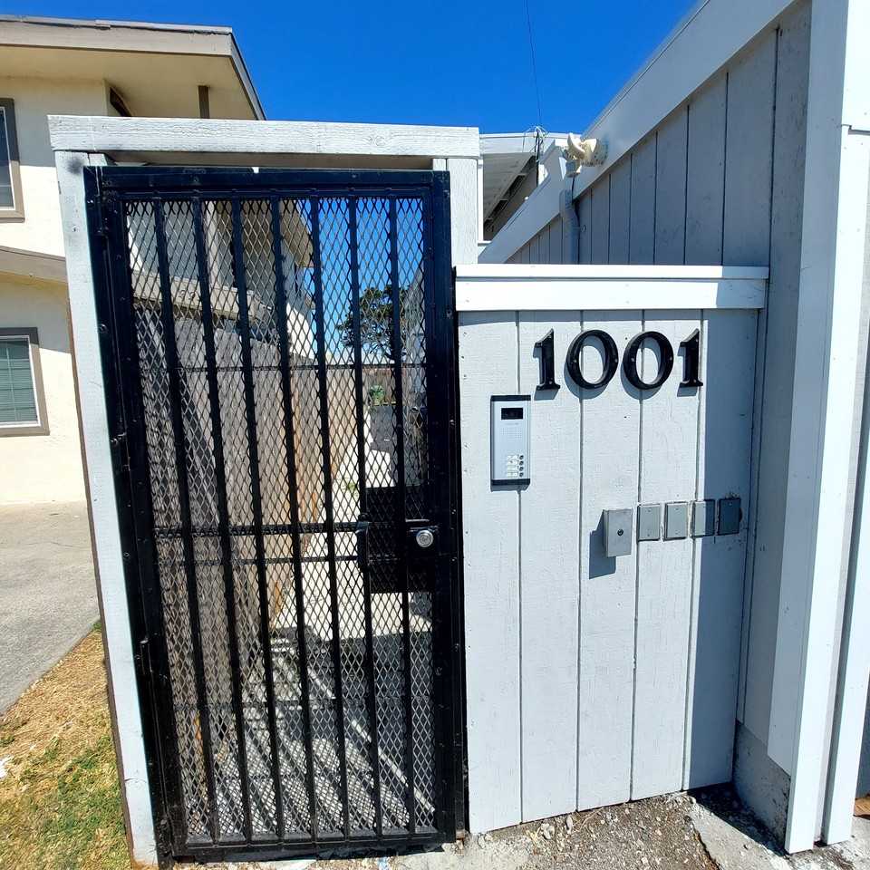 1001 91st Avenue - Photo 6 of 6