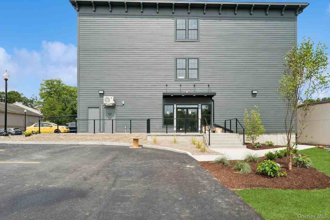 153 Greenwich Ave #205 - Photo 2 of 35