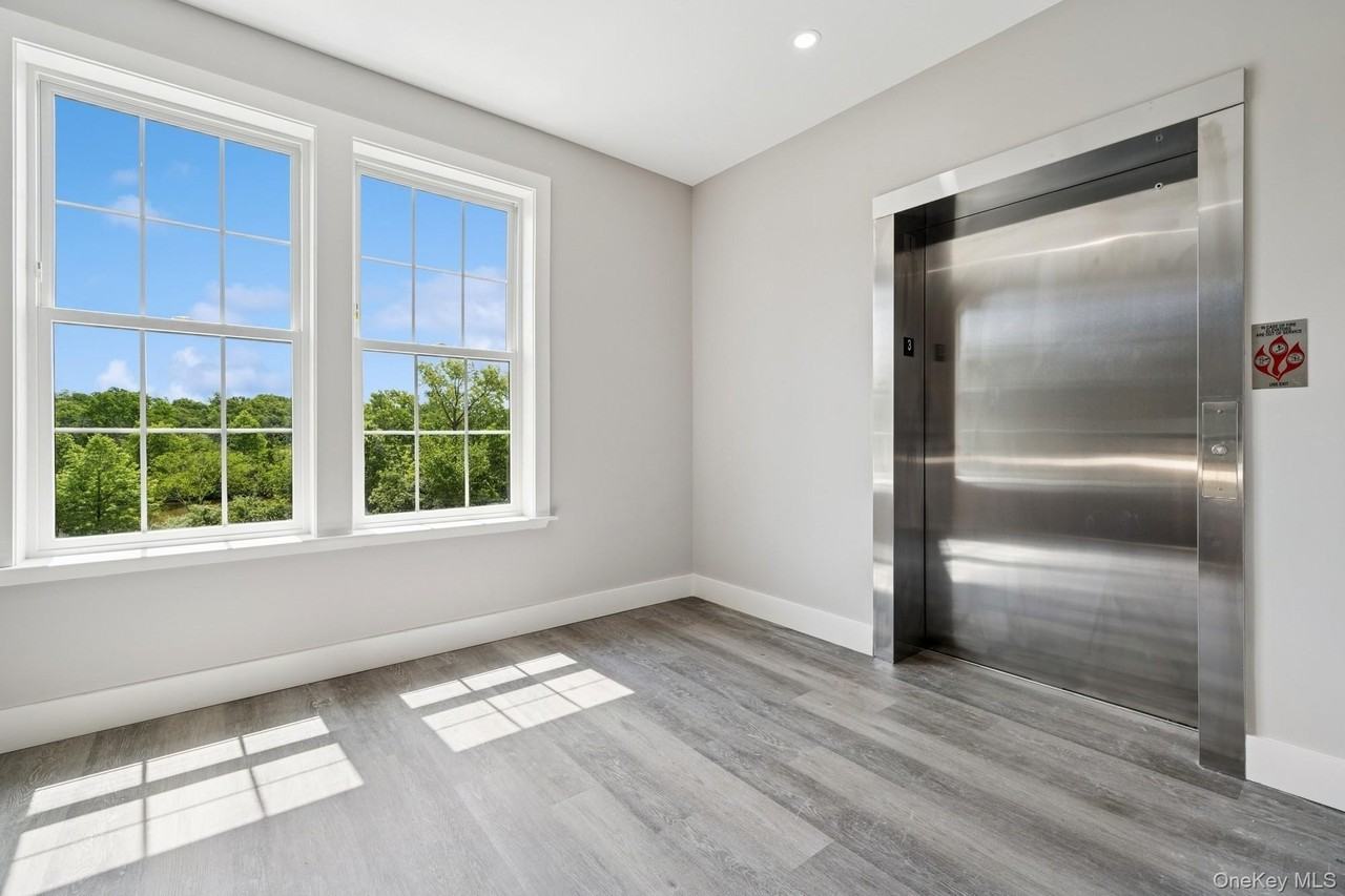 153 Greenwich Ave #205 - Photo 3 of 35