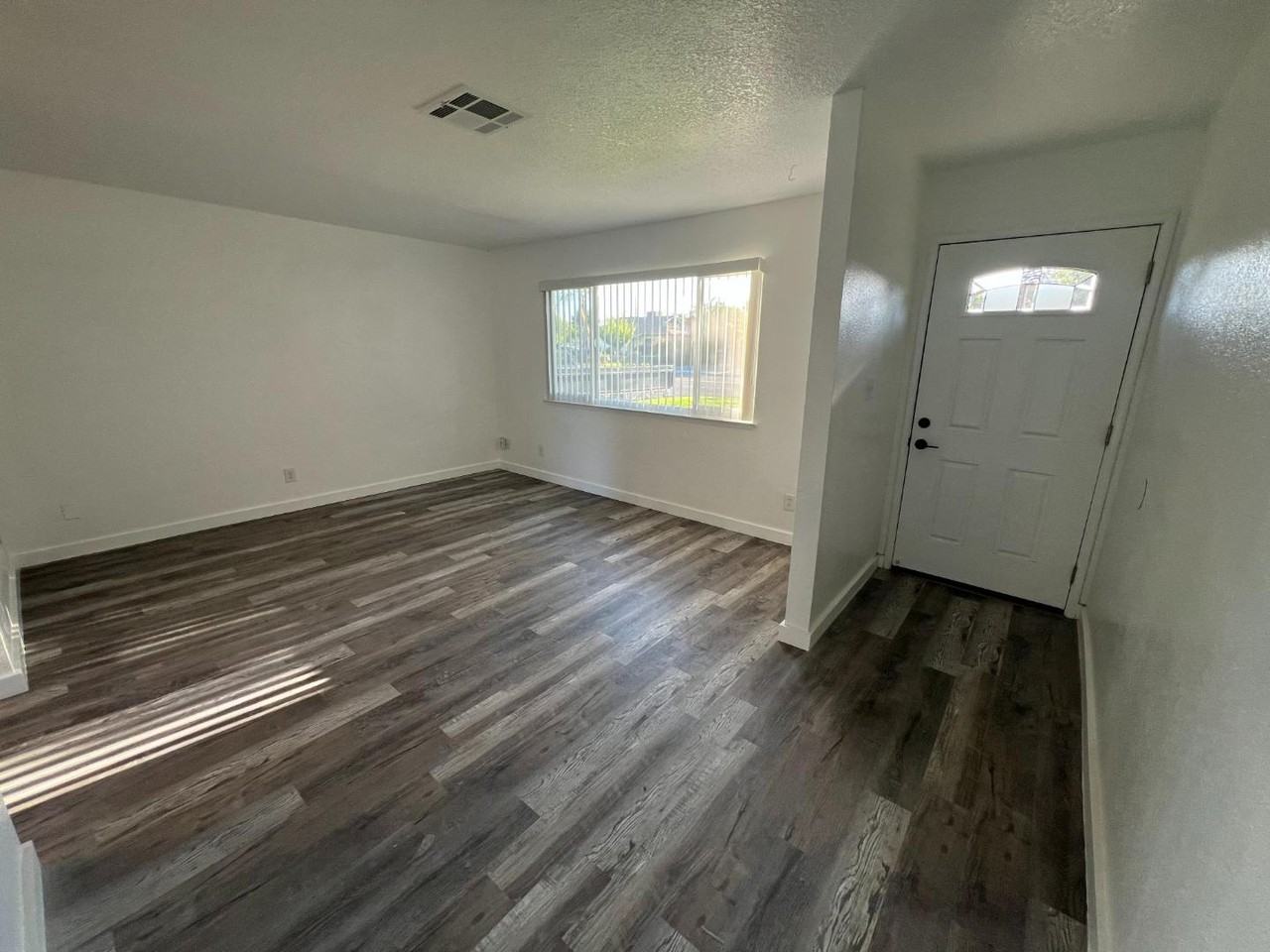 1800 S Garden Street - Photo 3 of 19