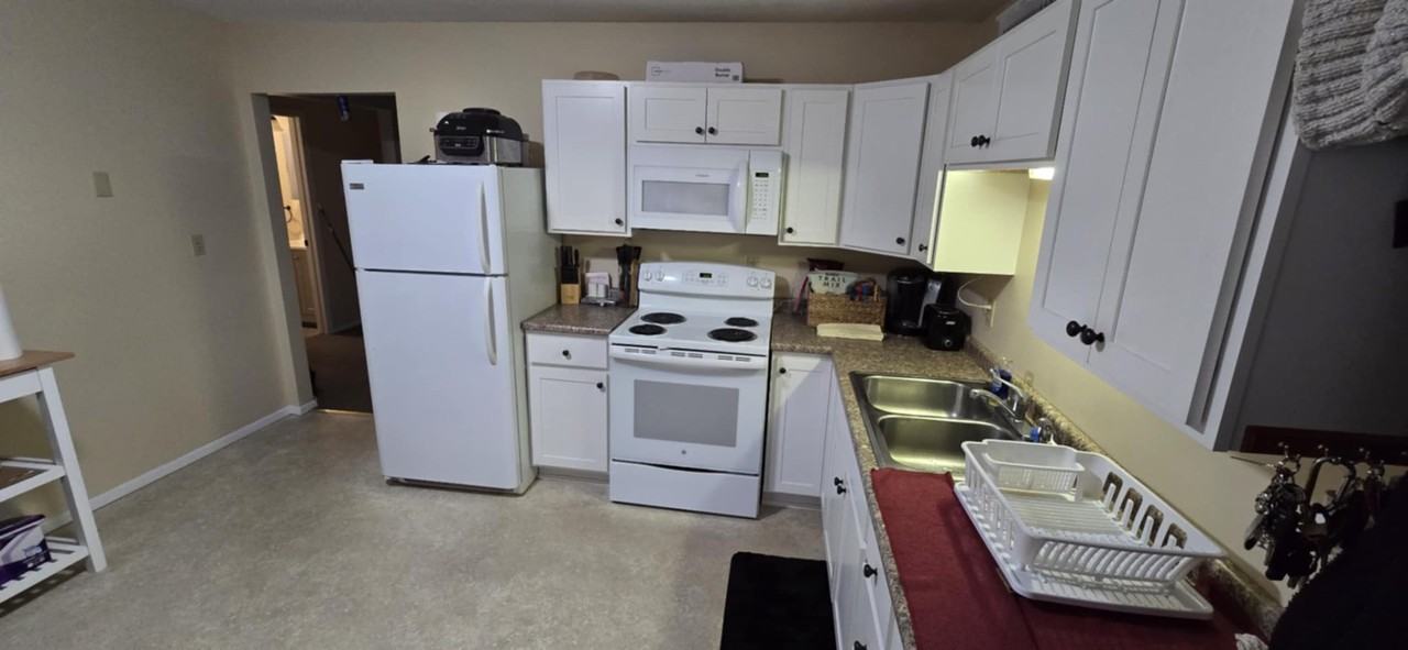 13 -19 Lower Welden Street - Photo 3 of 6