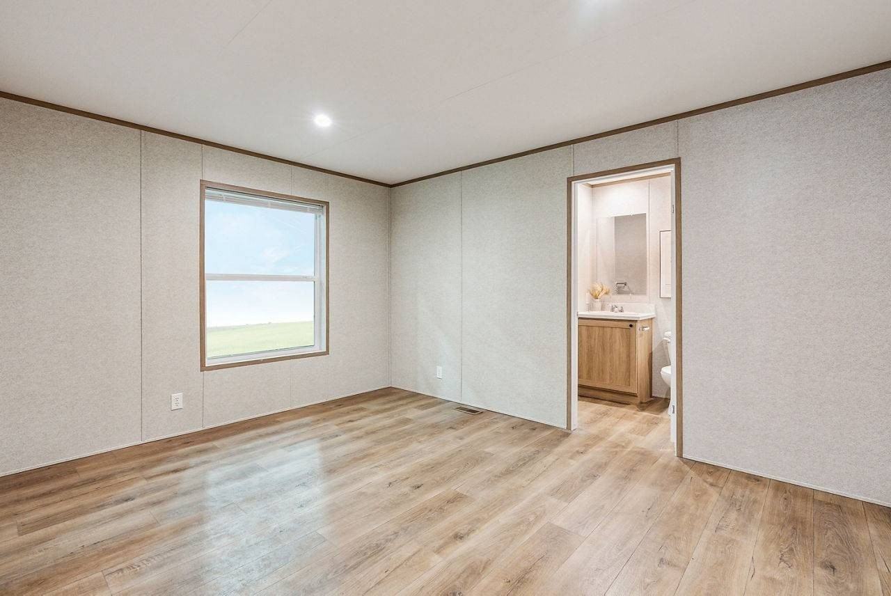 105 Sundale Trailer Ct - Photo 6 of 9