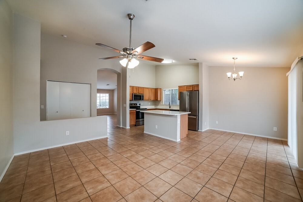 12737 W Calavar Rd - Photo 3 of 16