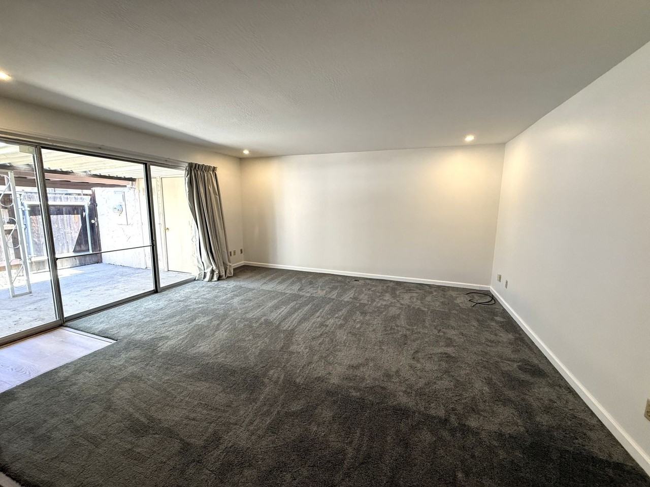 6126 Via Casitas - Photo 3 of 16