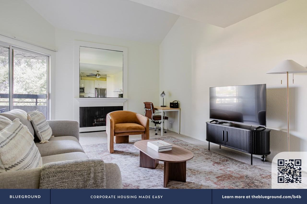 350 E Del Mar Blvd #1392 - Photo 6 of 40