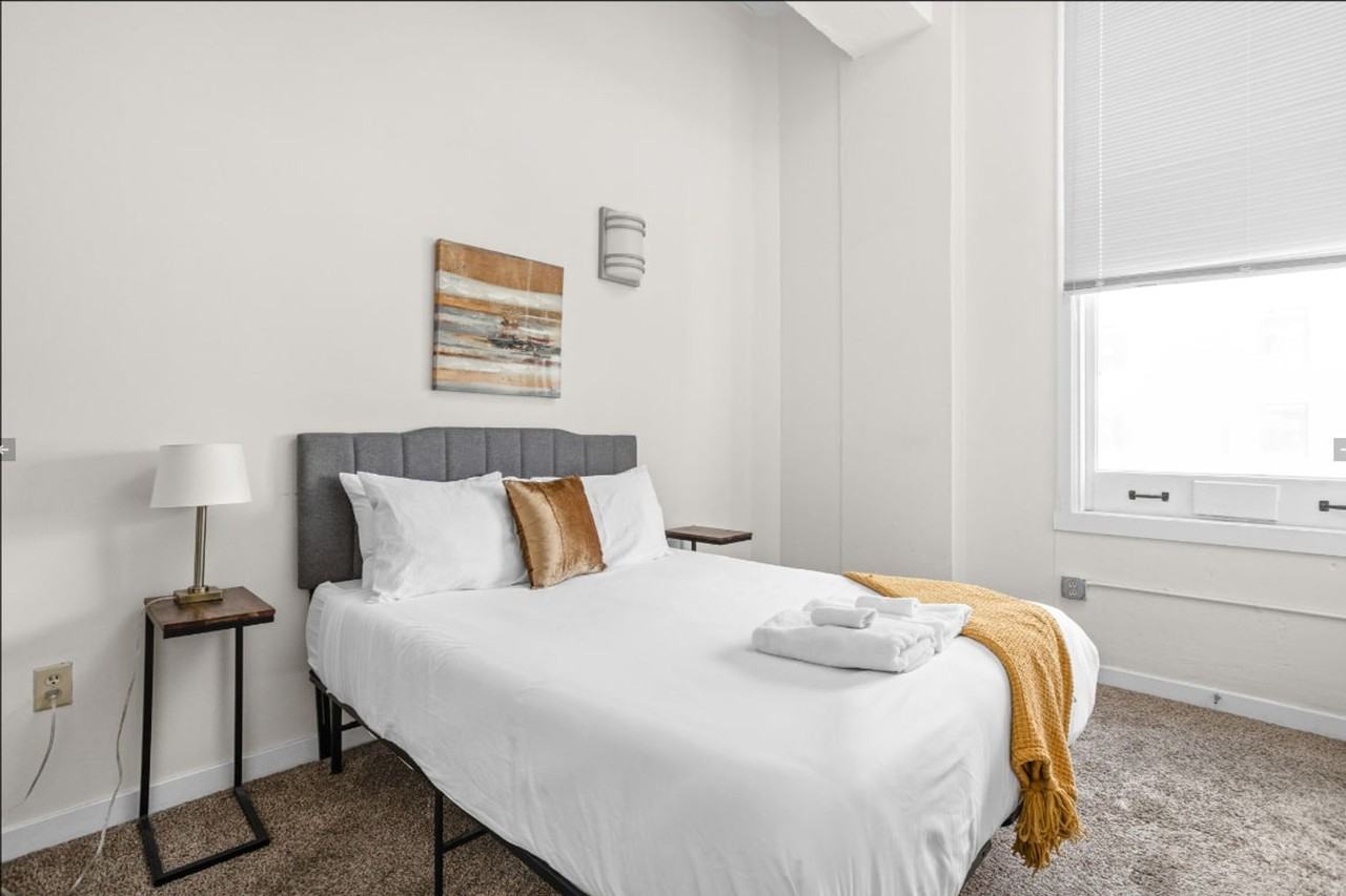 50 North Illinois Street - Photo 4 of 62