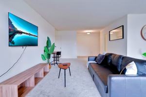 featured image of 1600 S Eads St