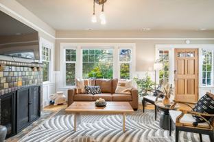 720 Ne 47th St - Photo 1 of 1