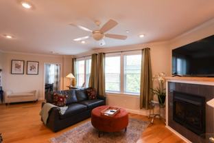 1008 Tremont St - Photo 1 of 1