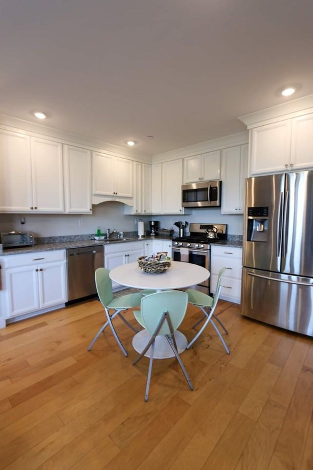 1008 Tremont St #1237934P - Photo 4 of 13