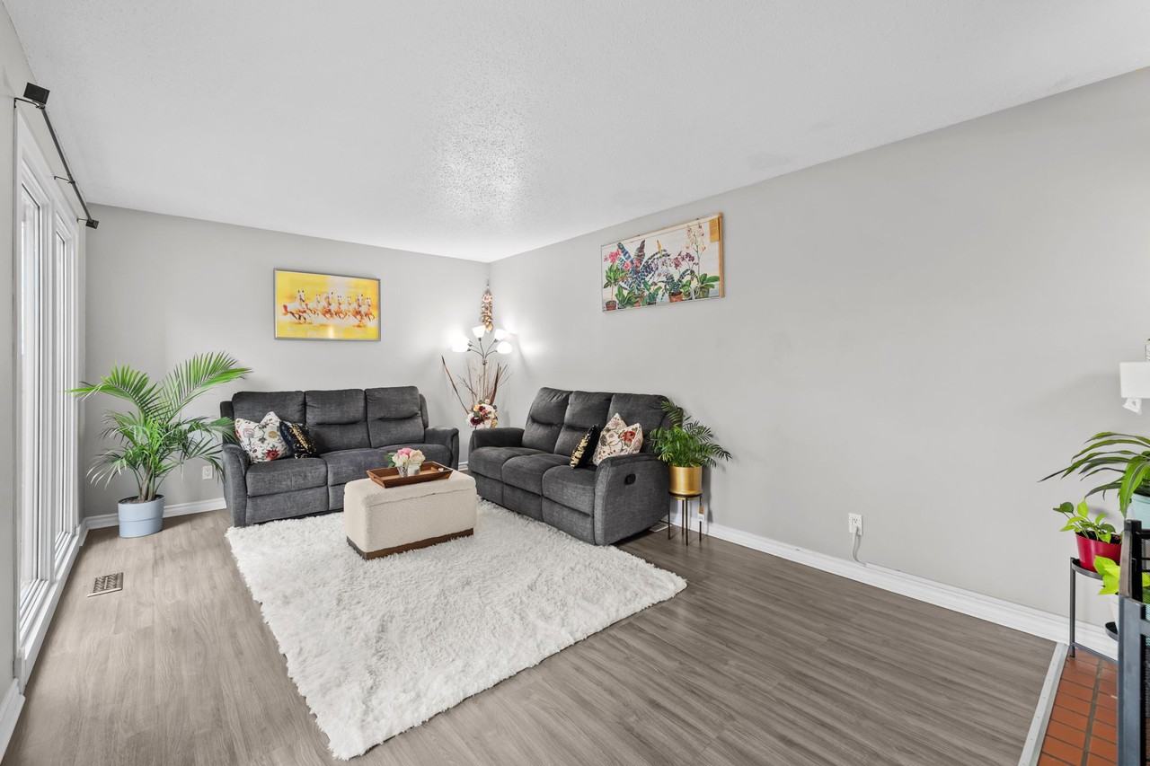 1 Jackson Crt #1 - Photo 3 of 10