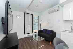 1063 Rue De La Montagne - Photo 1 of 1