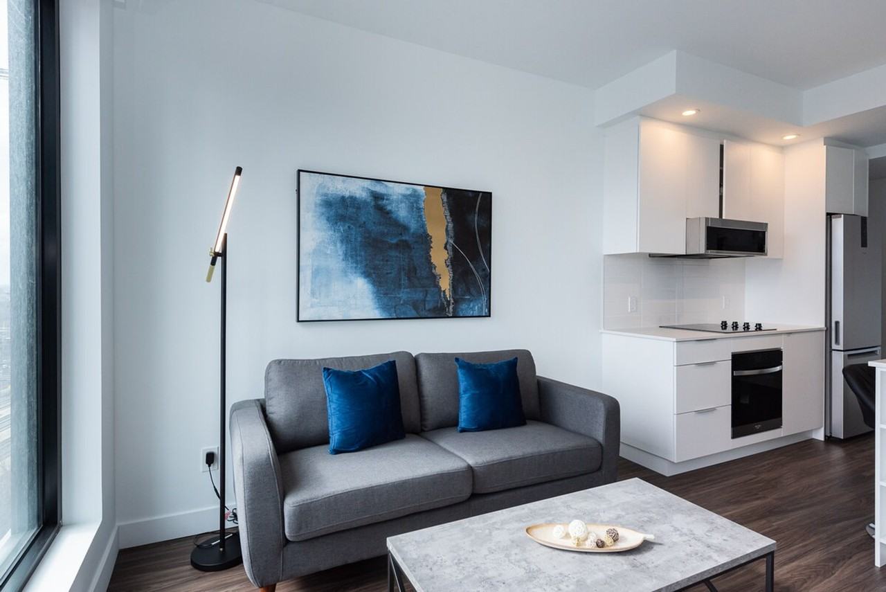 1454 Av Overdale #1261822P - Photo 5 of 40