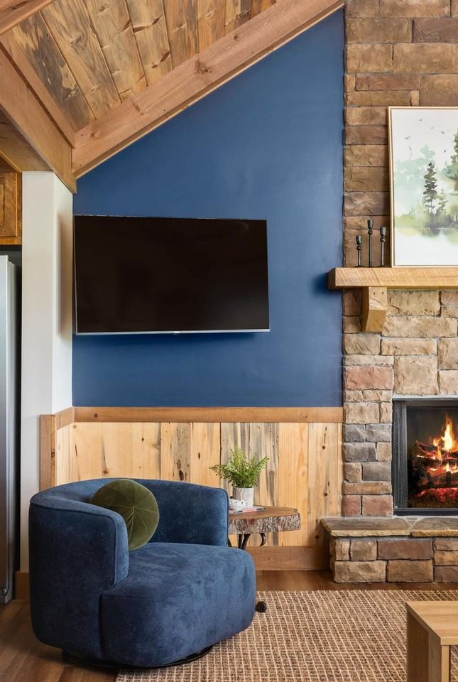 1528 Twisted Oak Rd #1263819P - Photo 3 of 50