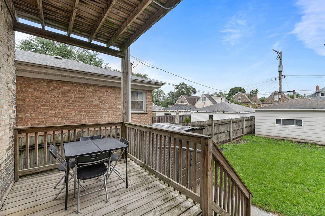 1351 N Lawndale Ave #1265099P - Photo 4 of 16