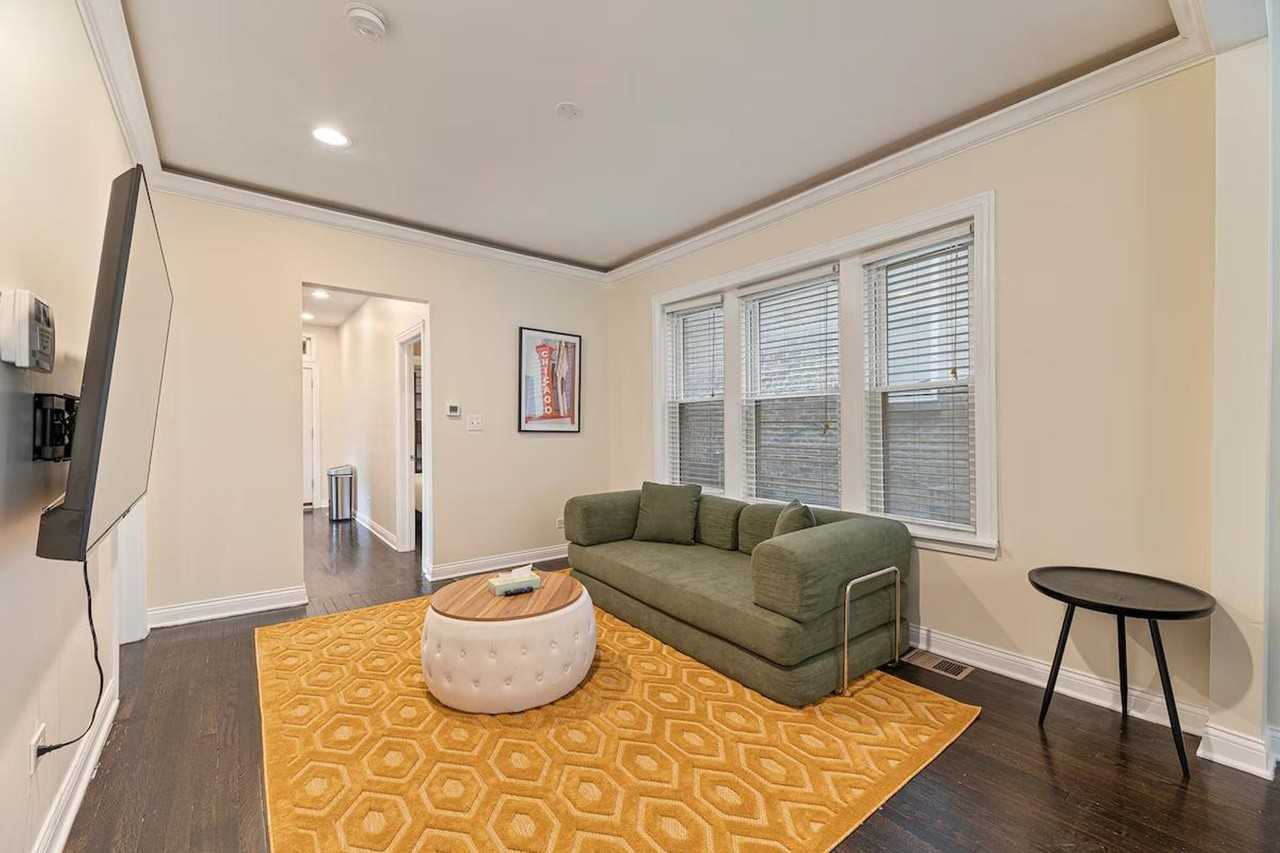 1351 N Lawndale Ave #1265099P - Photo 6 of 16