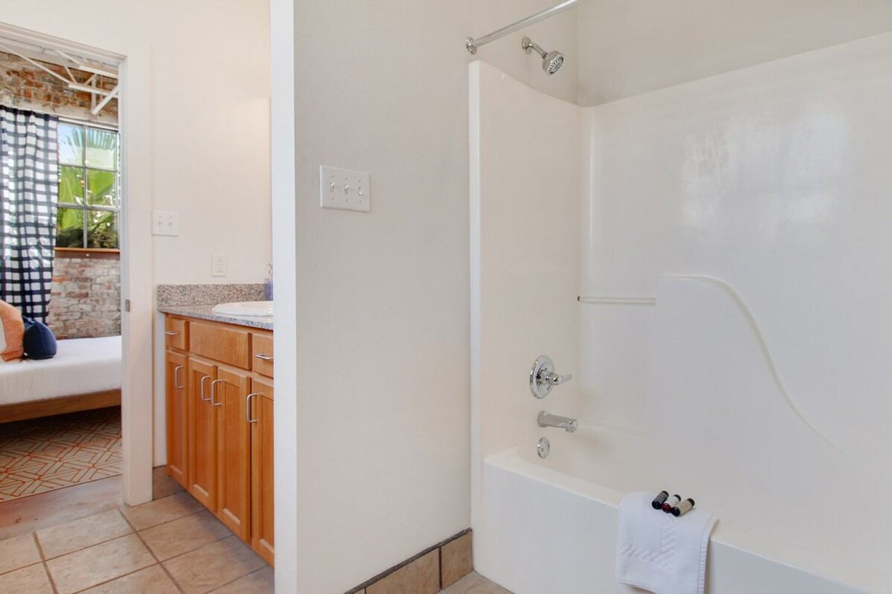 527 Saint Joseph St #1265388P - Photo 7 of 17