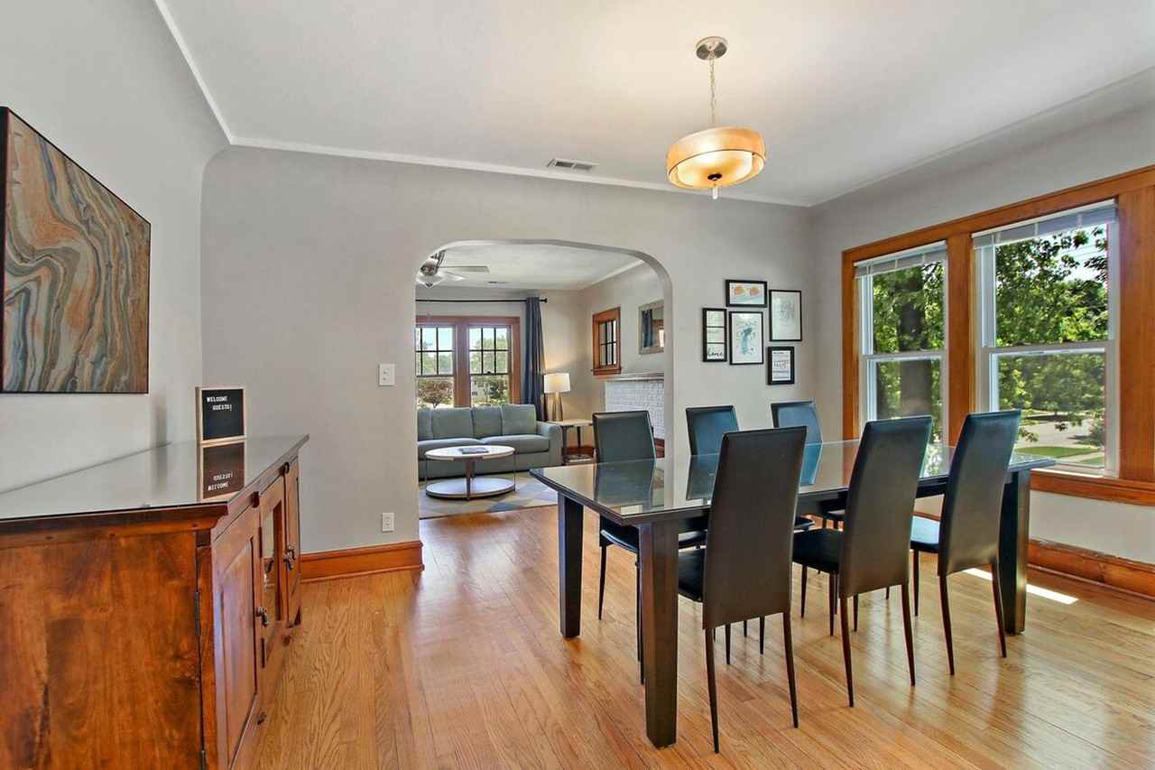 915 W Pacific Ave #1265537P - Photo 4 of 32