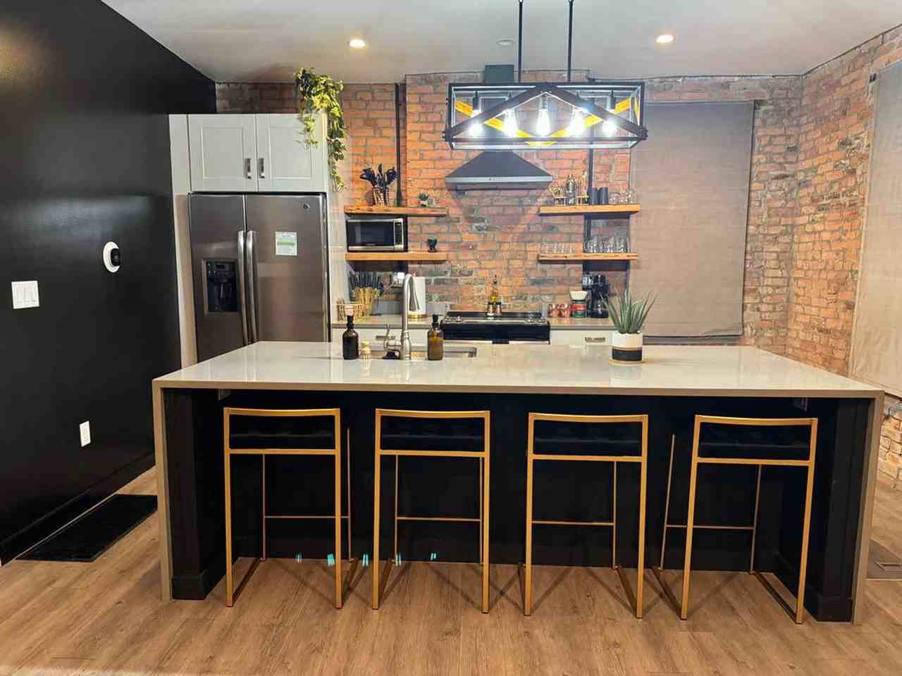 61 East Russell Street - Photo 2 of 61