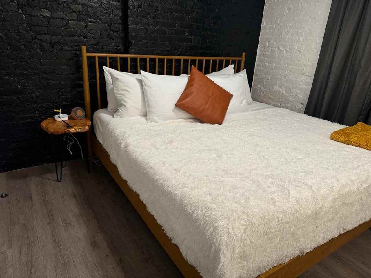 61 East Russell Street - Photo 7 of 61