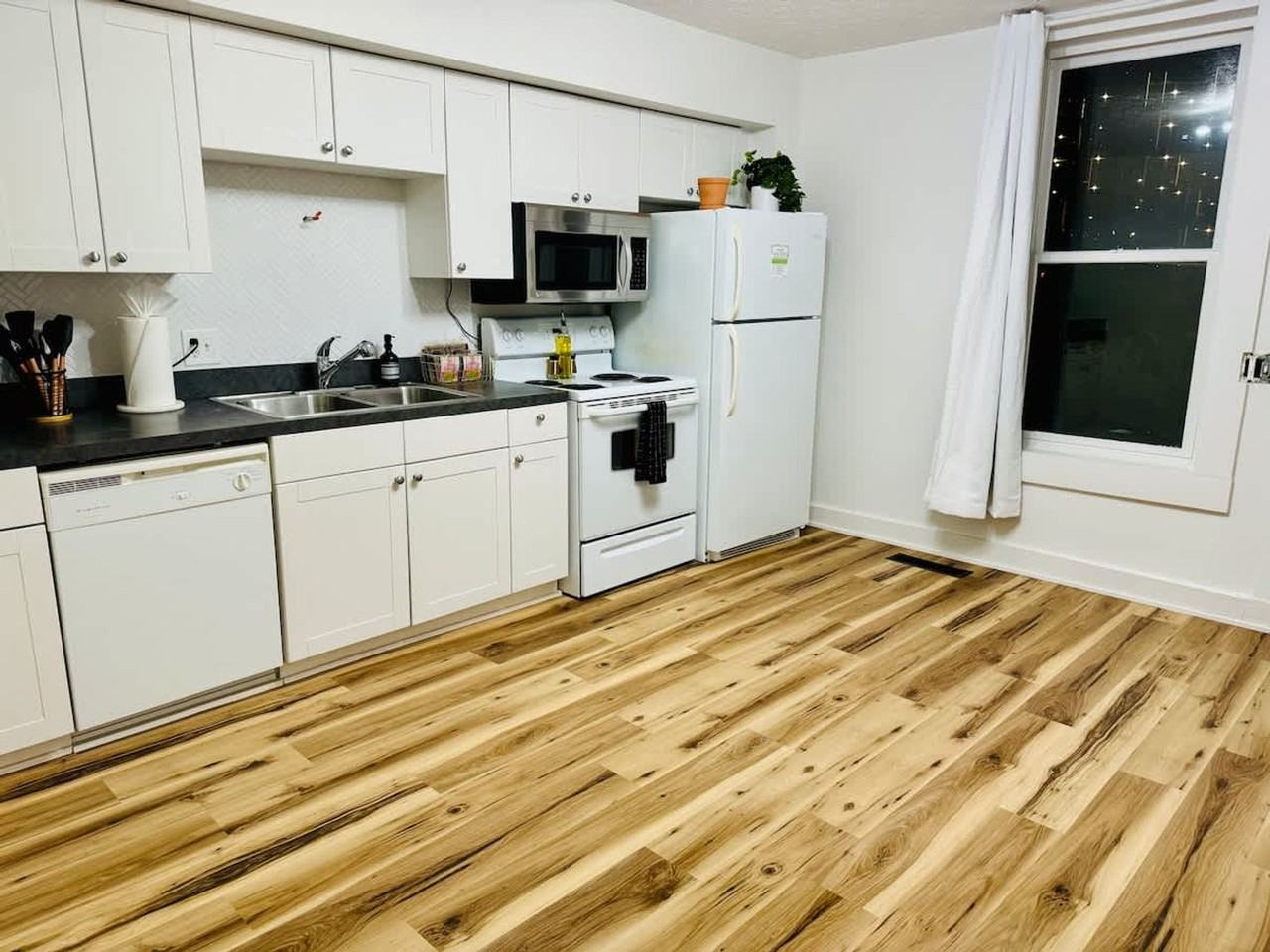 63 E Russell St #1265613P - Photo 2 of 19