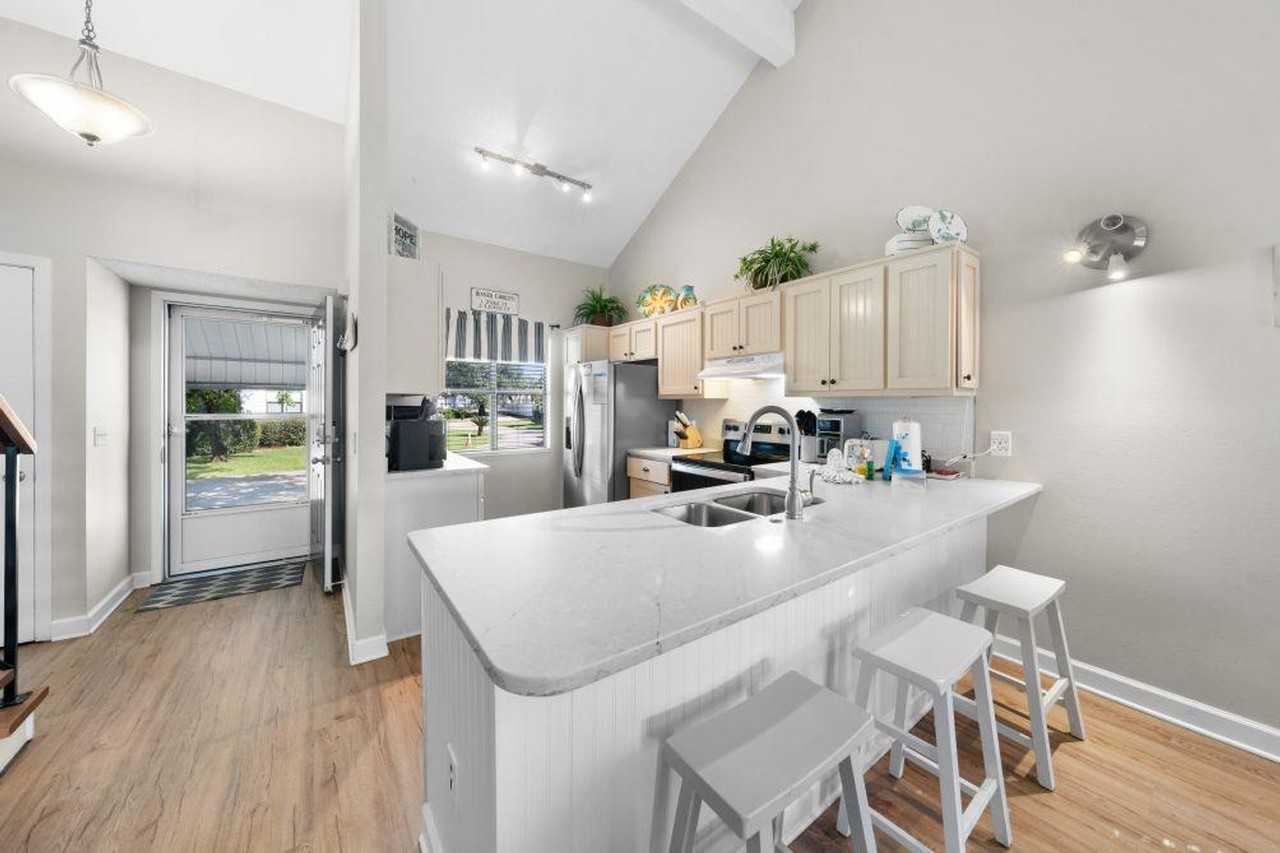 3200 Loop Rd #1266299P - Photo 6 of 20