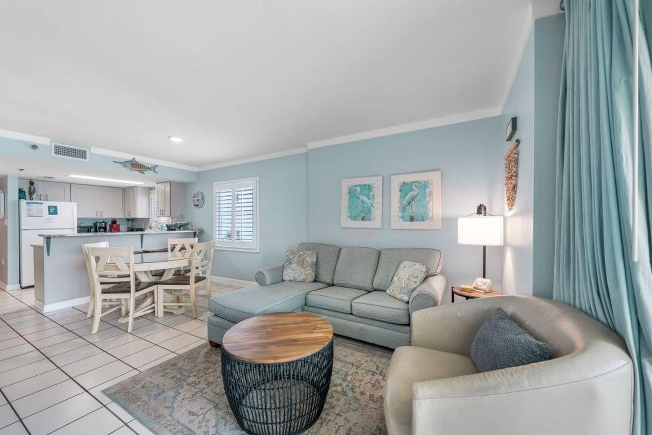 517 E Beach Blvd #1266399P - Photo 2 of 23