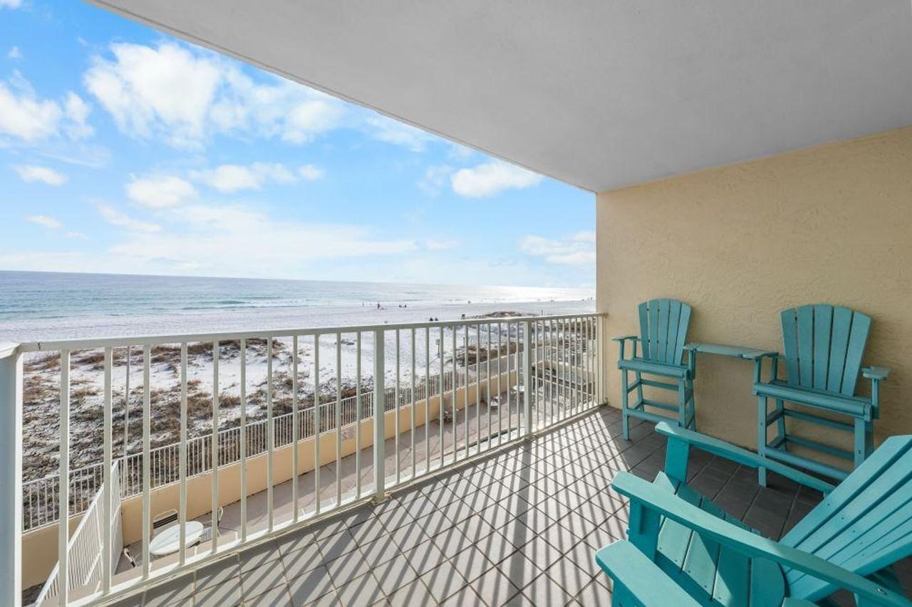 517 E Beach Blvd #1266399P - Photo 4 of 23