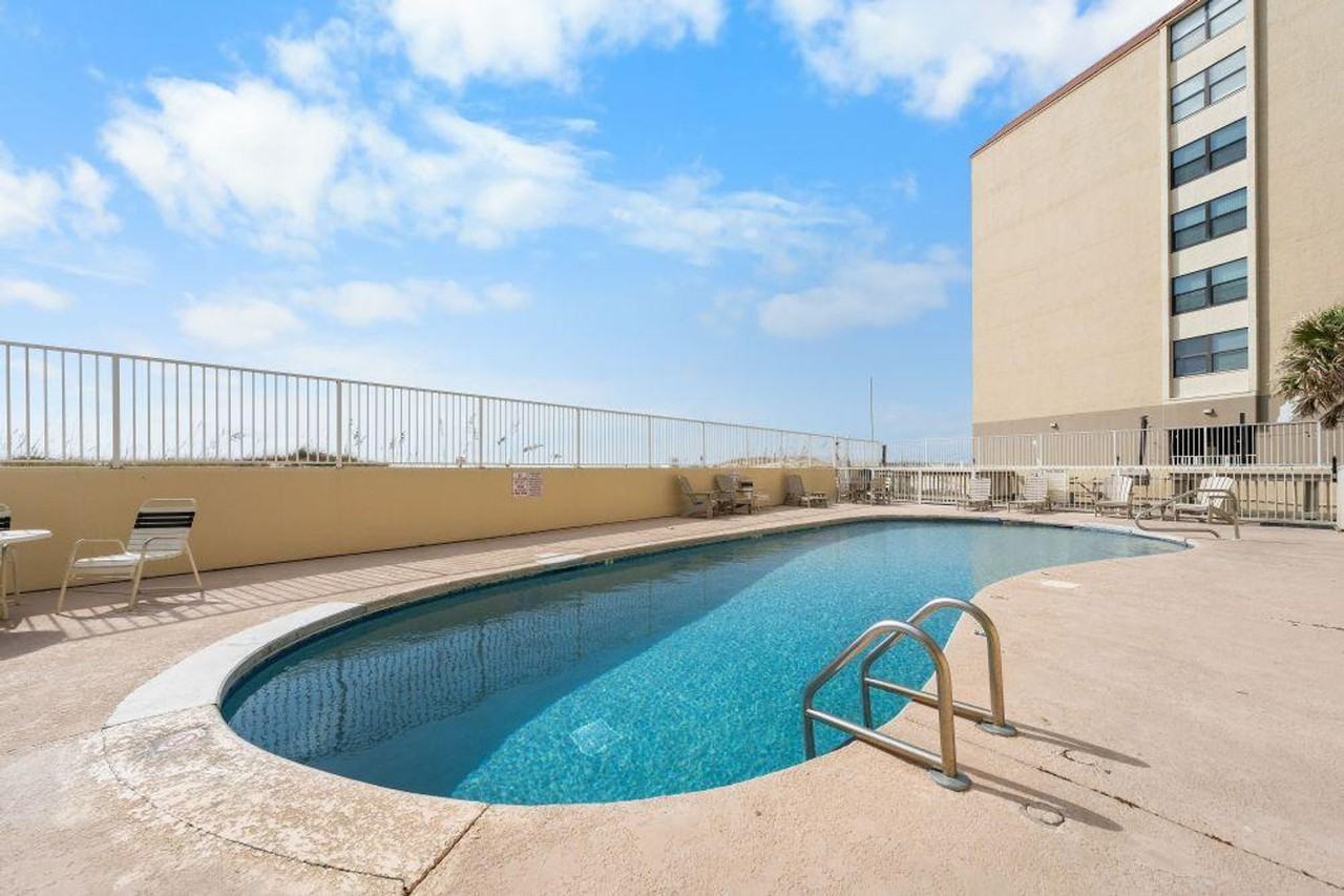 517 E Beach Blvd #1266399P - Photo 7 of 23