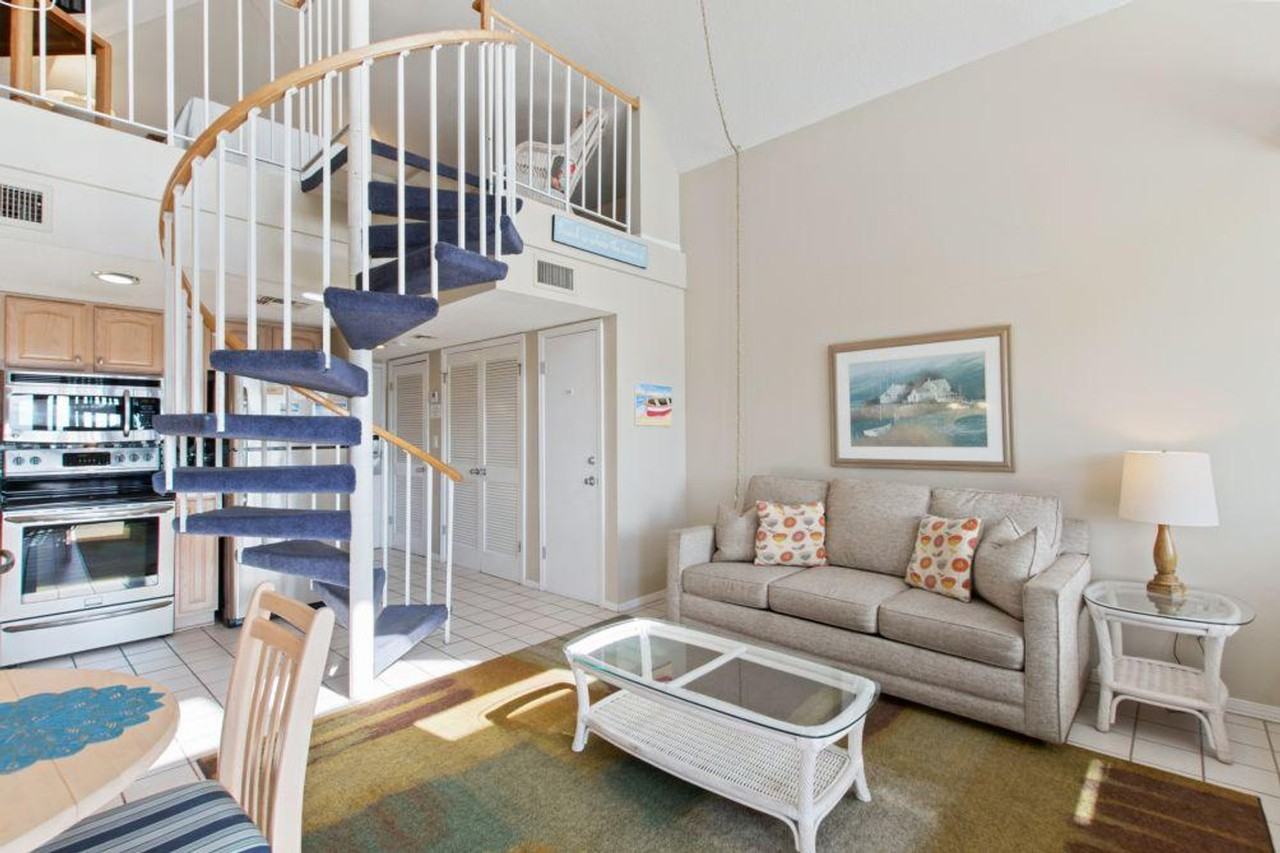 497 Plantation Rd #1266533P - Photo 3 of 24