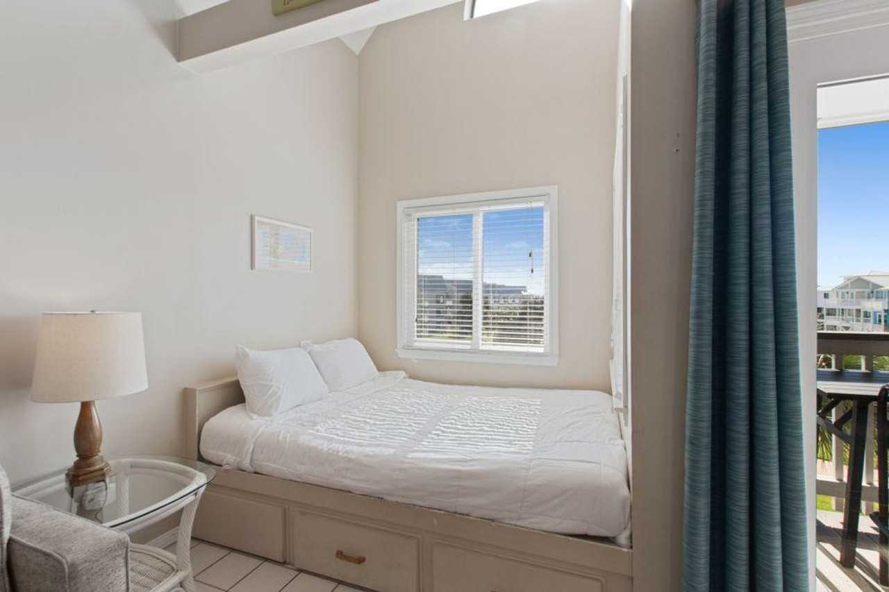 497 Plantation Rd #1266533P - Photo 7 of 24