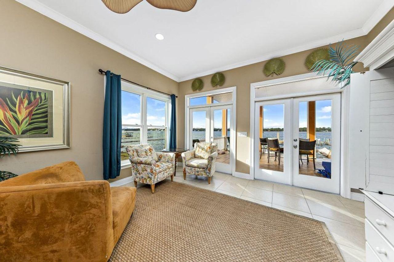 1232 W Lagoon Ave #1268076P - Photo 2 of 26