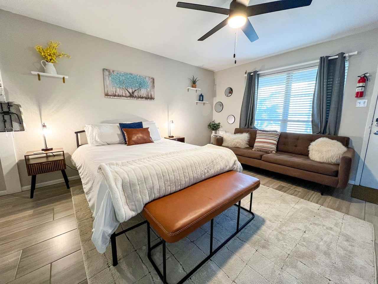 14898 Granada Dr #1268408P - Photo 3 of 28