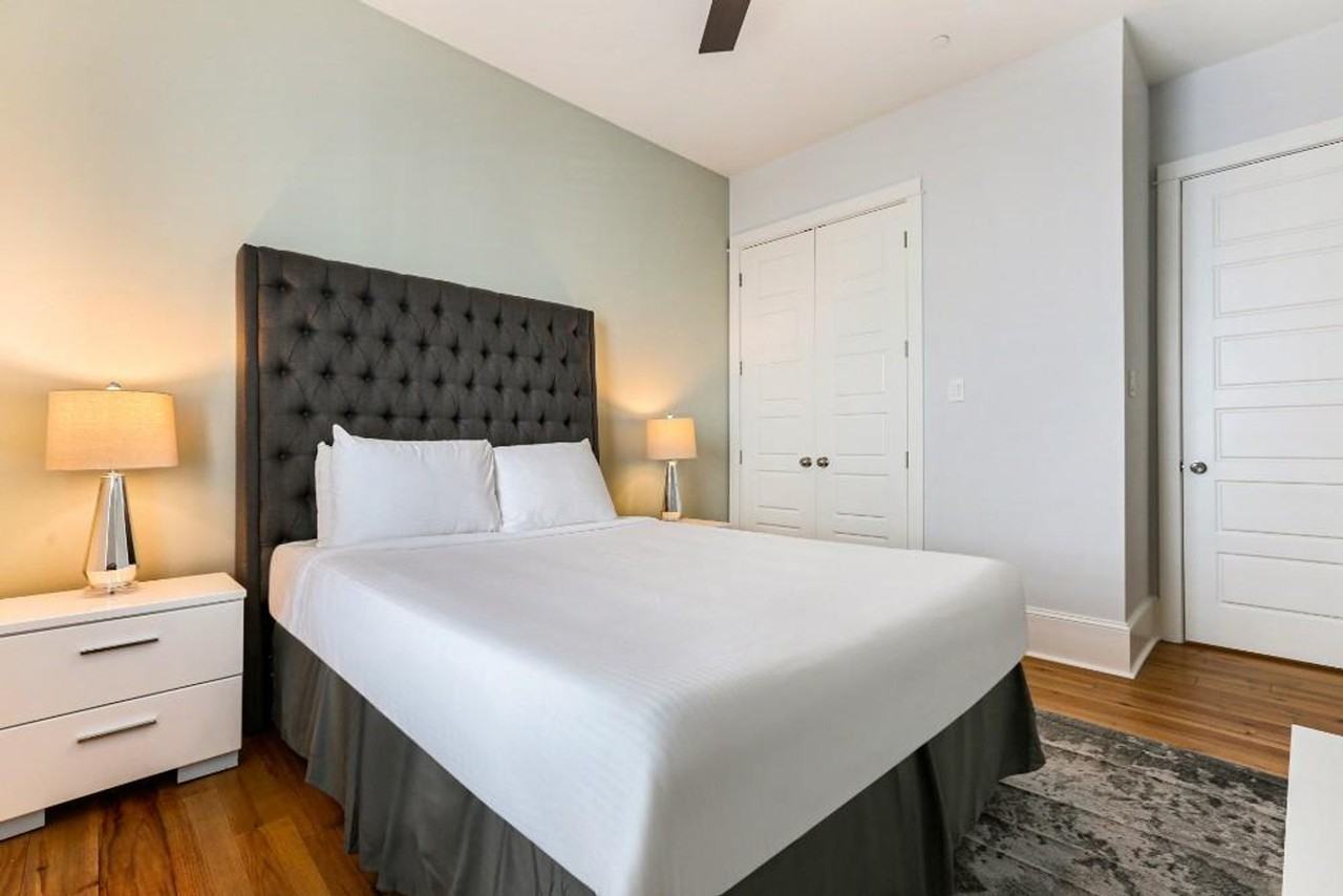 1222 Carondelet St #1269968P - Photo 6 of 22