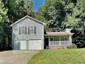 2687 Graham Ln - Photo 1 of 1
