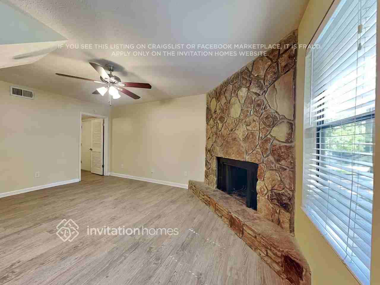 939 Bermuda Ct - Photo 7 of 20