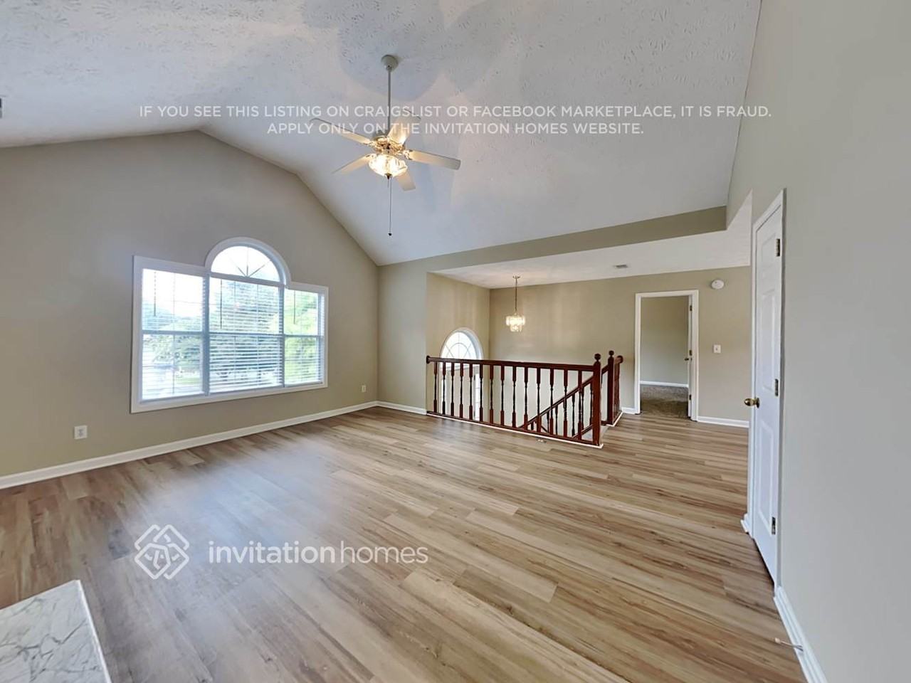 3208 Evonshire Ln - Photo 4 of 16