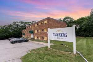 featured image of 3775 Westmont Dr