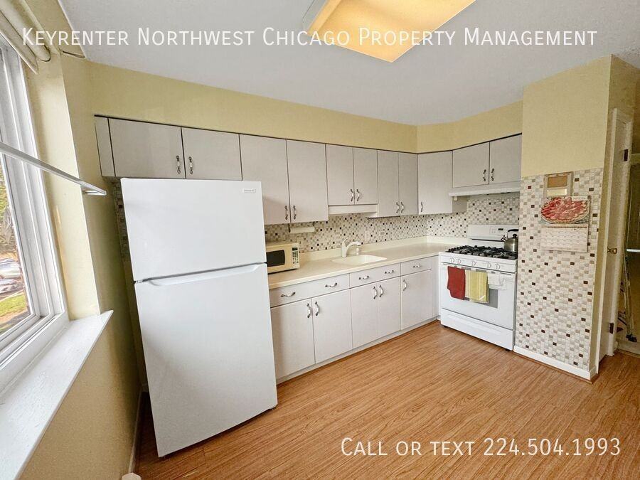 105 Boardwalk St #1E - Photo 2 of 14