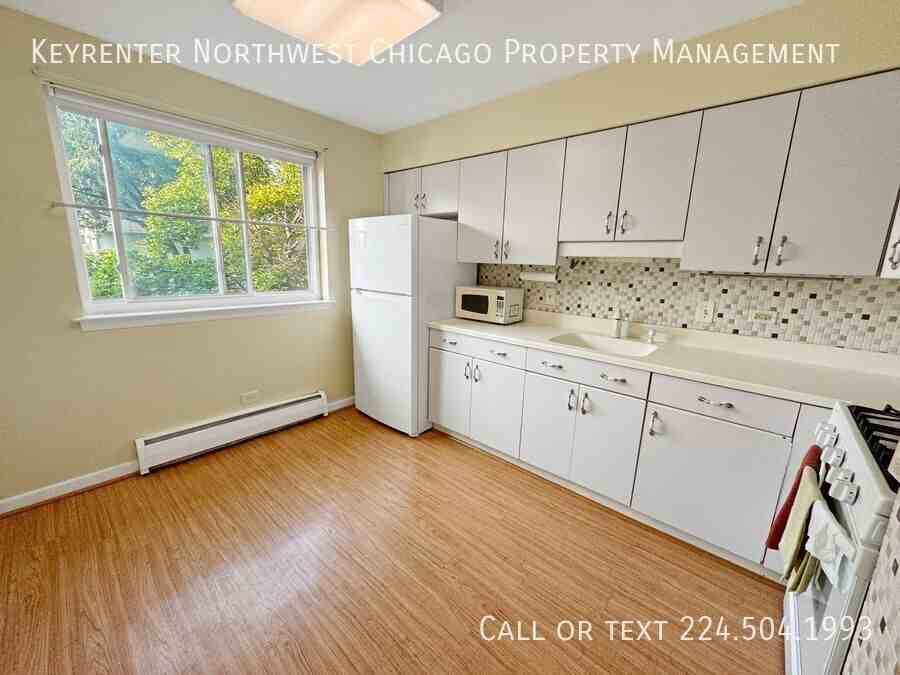 105 Boardwalk St #1E - Photo 3 of 14