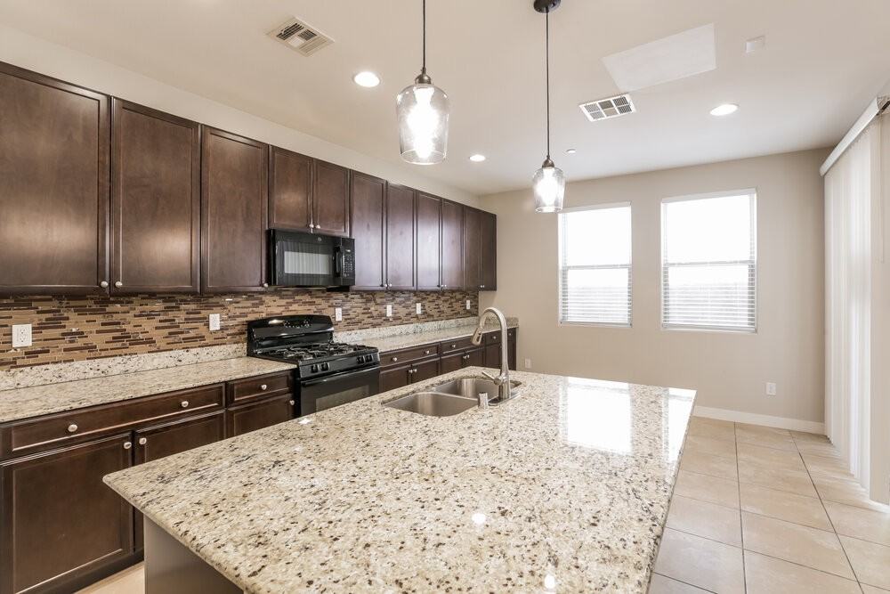 7563 Bethel Cove Ct - Photo 6 of 17