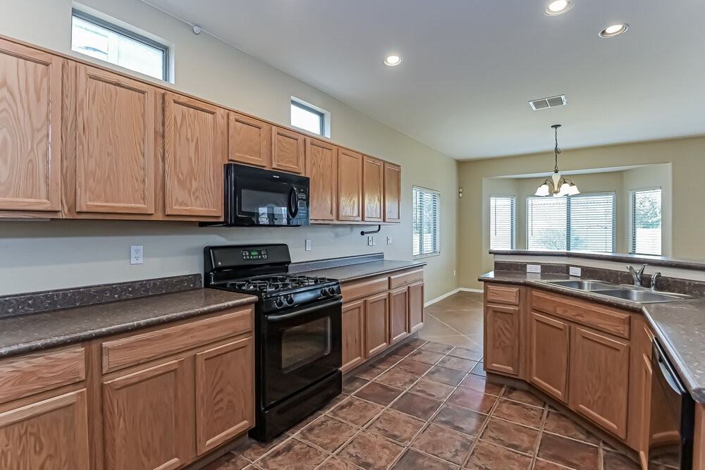 7450 W Balcony Bay Dr - Photo 7 of 16