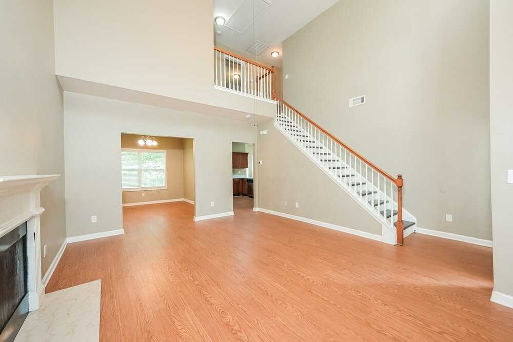 6593 Grand Hickory Dr - Photo 5 of 17