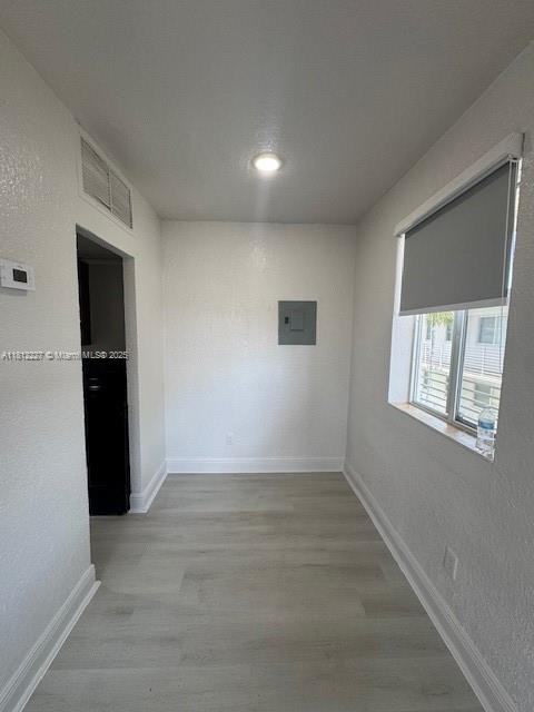 16651 Northeast 18th Avenue - Photo 3 of 8