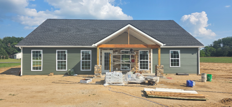 2975 E Valley Rd - Photo 2 of 22