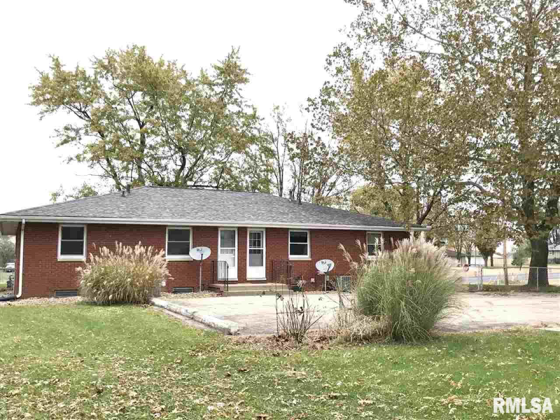 209 N Pinkerton Rd #A - Photo 2 of 25